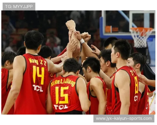 中国篮球的力量从不低头，中国篮球弱吗